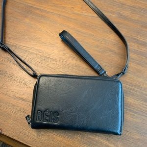 Beis travel wallet